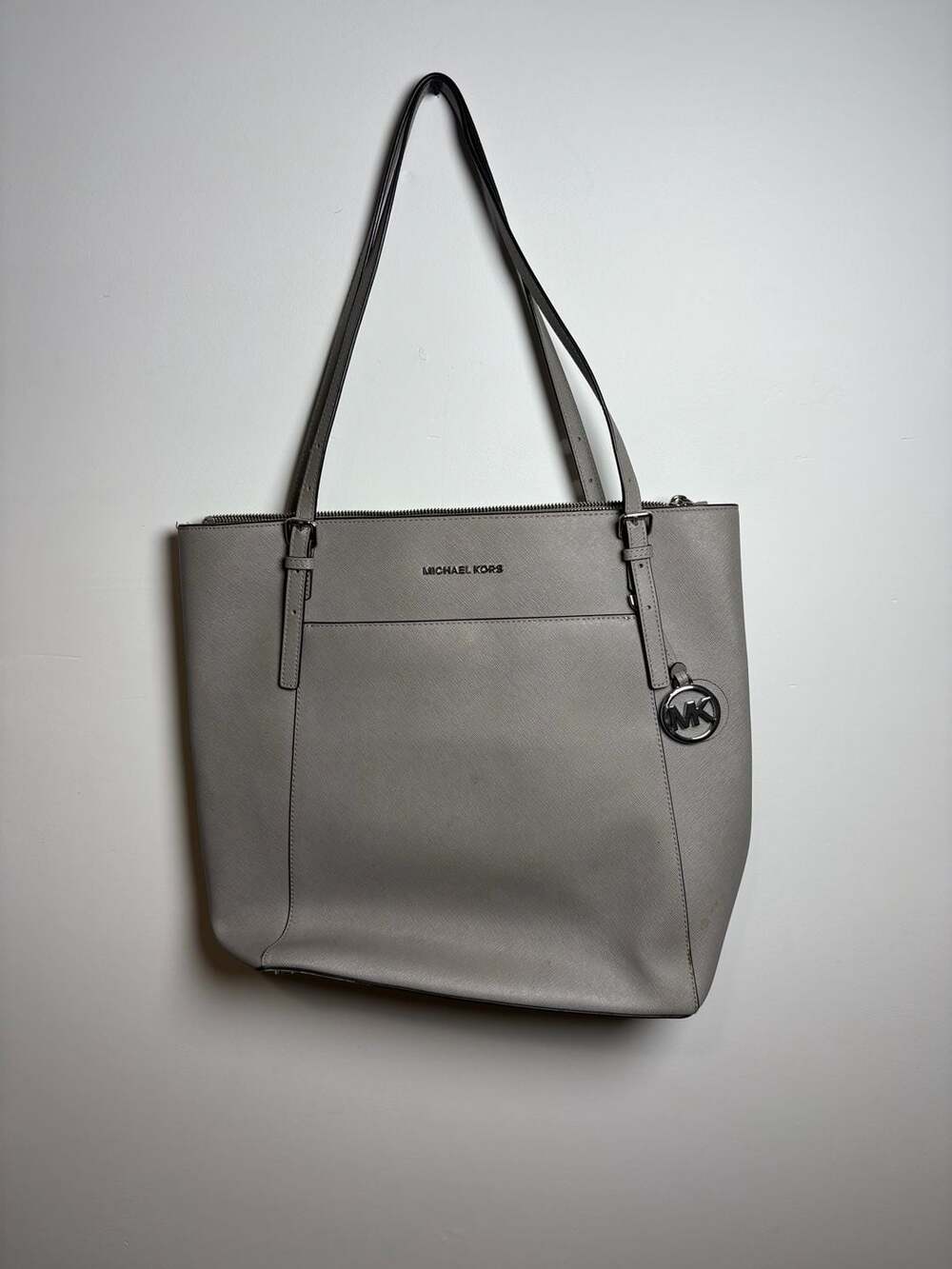 Michael Kors Ciara Large East West Top Zip Saffiano Leather Tote Bag in Grey